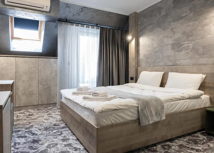 Rcr Einstein Lejlighedshotel