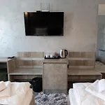 Aparthotel Rcr Einstein 3*