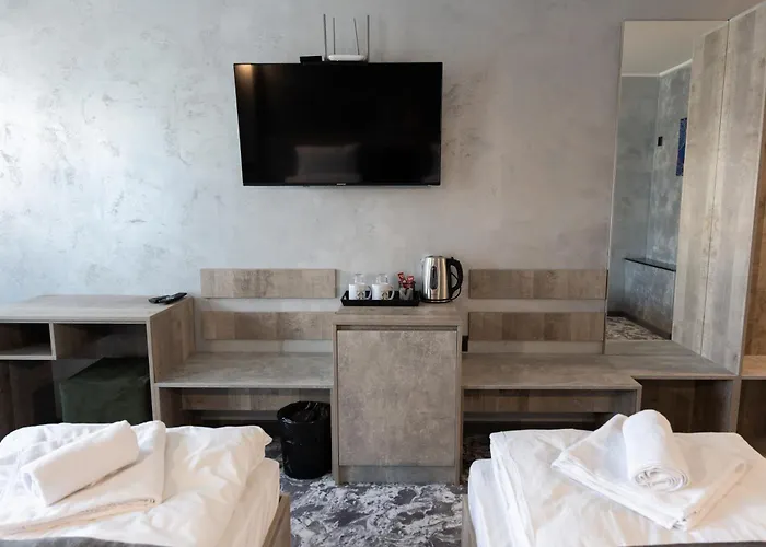 Apartahotel Rcr Einstein 3*