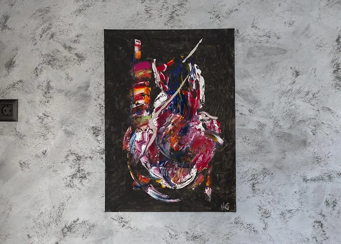 Rcr Einstein Aparthotel